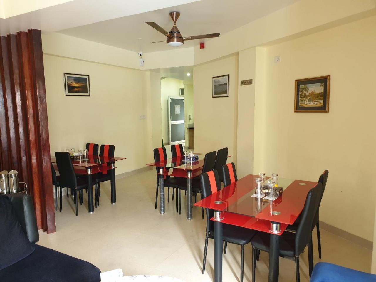 Hotel Landmark Port Blair Exterior foto